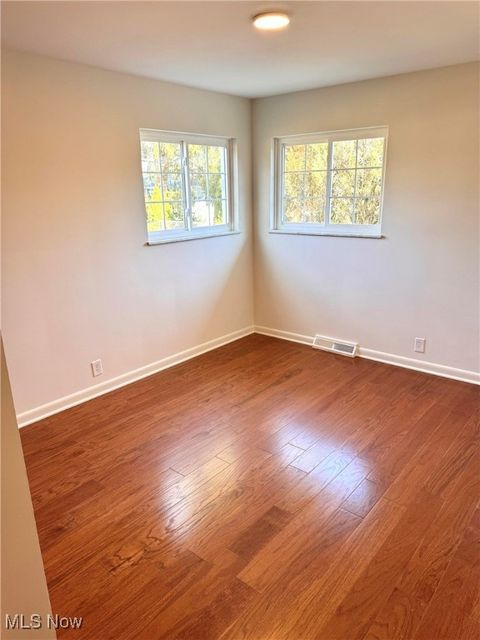 Tiny photo for 675 Allen Avenue, Chillicothe, OH 45601 (MLS # 5179401)