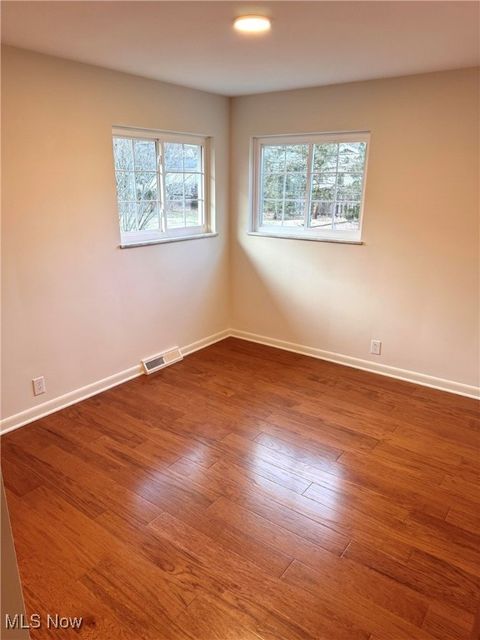 Tiny photo for 675 Allen Avenue, Chillicothe, OH 45601 (MLS # 5179401)