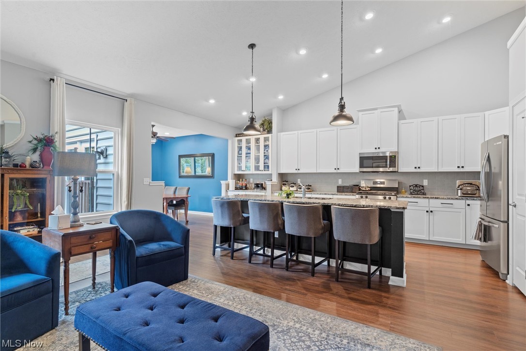 The Villas At Lake Erie Shores - Residential