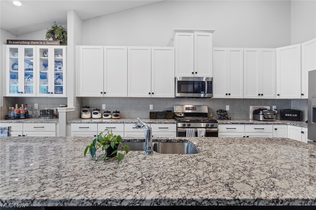 The Villas At Lake Erie Shores - Residential