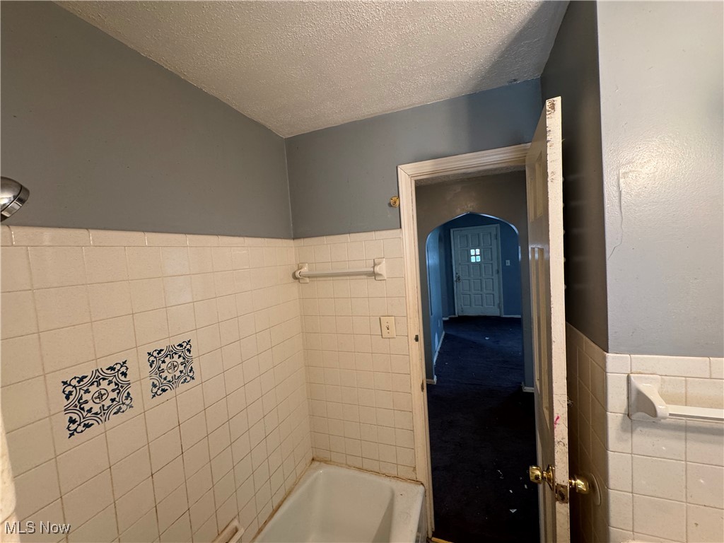 20718 Raymond Street, Maple Heights, Ohio image 36