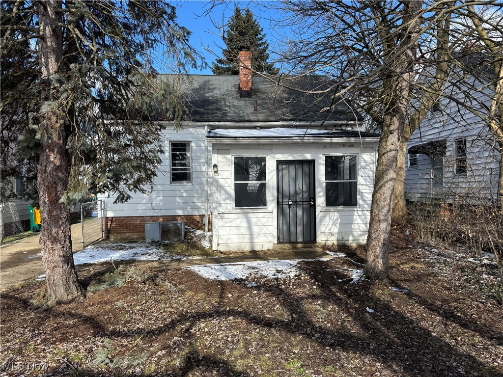 20718 Raymond Street, Maple Heights, Ohio image 7