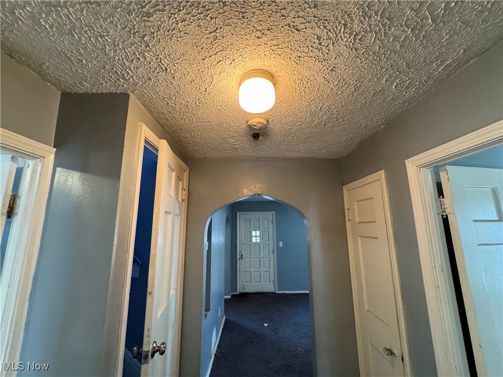 20718 Raymond Street, Maple Heights, Ohio image 37