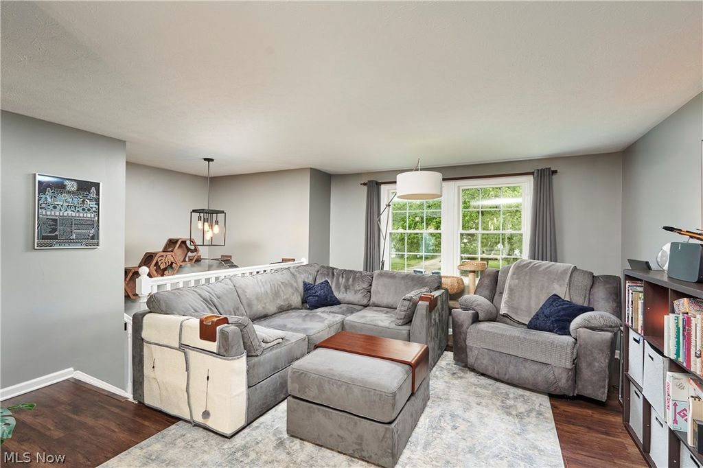 Photo of 344 Silver Meadows Boulevard, Kent, OH 44240 (MLS # 5207653)