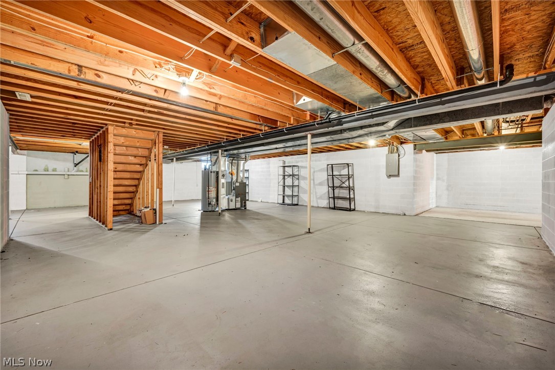 Whalers Cove 2-B - Residential