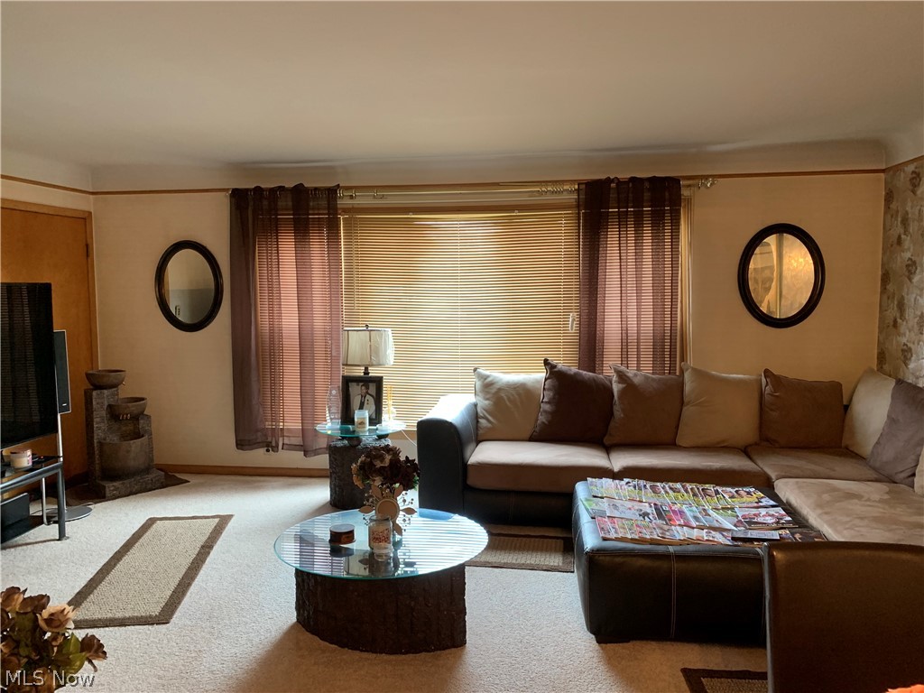 Rockefeller & Andrews Allotme - Residential Income