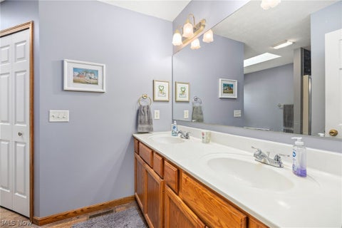 Tiny photo for 621 Continental Drive, Medina, OH 44256 (MLS # 5237010)