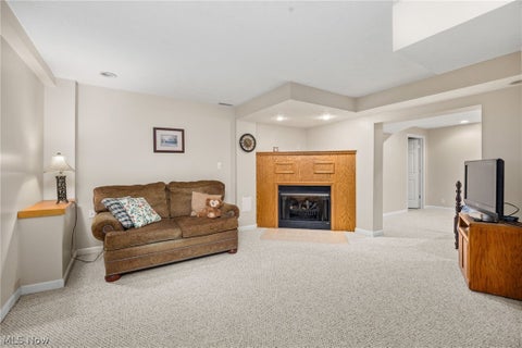 Tiny photo for 621 Continental Drive, Medina, OH 44256 (MLS # 5237010)
