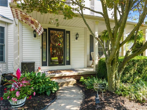 Tiny photo for 621 Continental Drive, Medina, OH 44256 (MLS # 5237010)