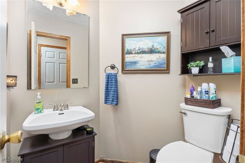 Tiny photo for 621 Continental Drive, Medina, OH 44256 (MLS # 5237010)
