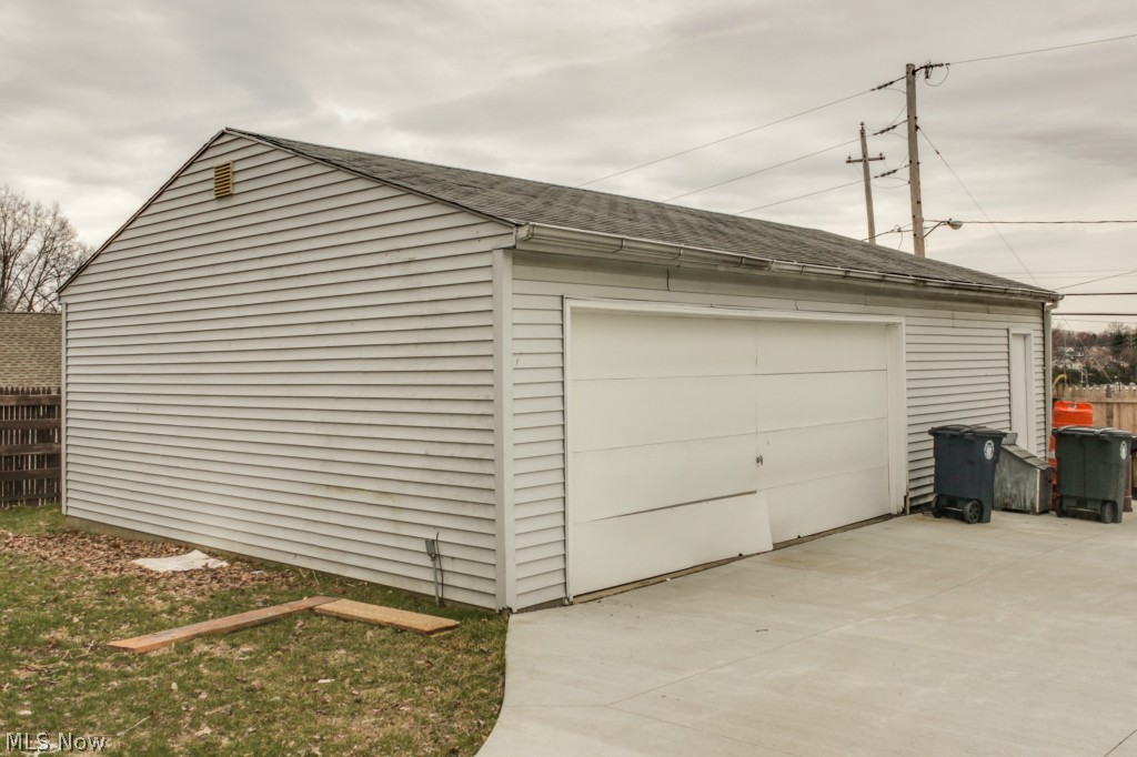 Lucy E Broadbecks Riverside P - Residential