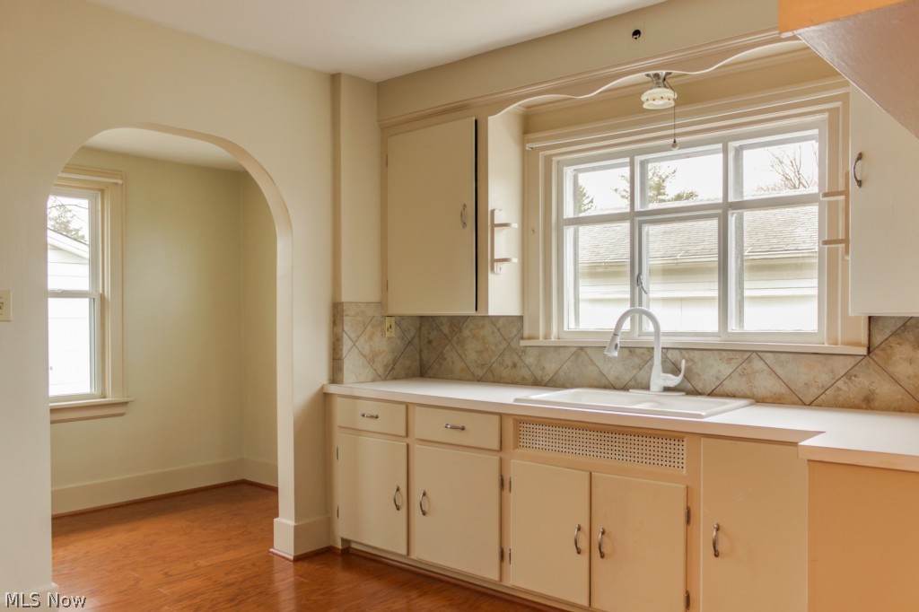 Lucy E Broadbecks Riverside P - Residential