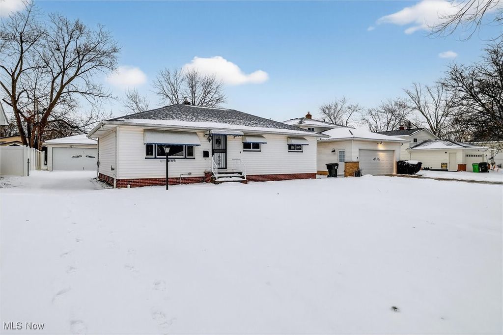 Photo of 5969 Marra Drive, Bedford Heights, OH 44146 (MLS # 5177493)