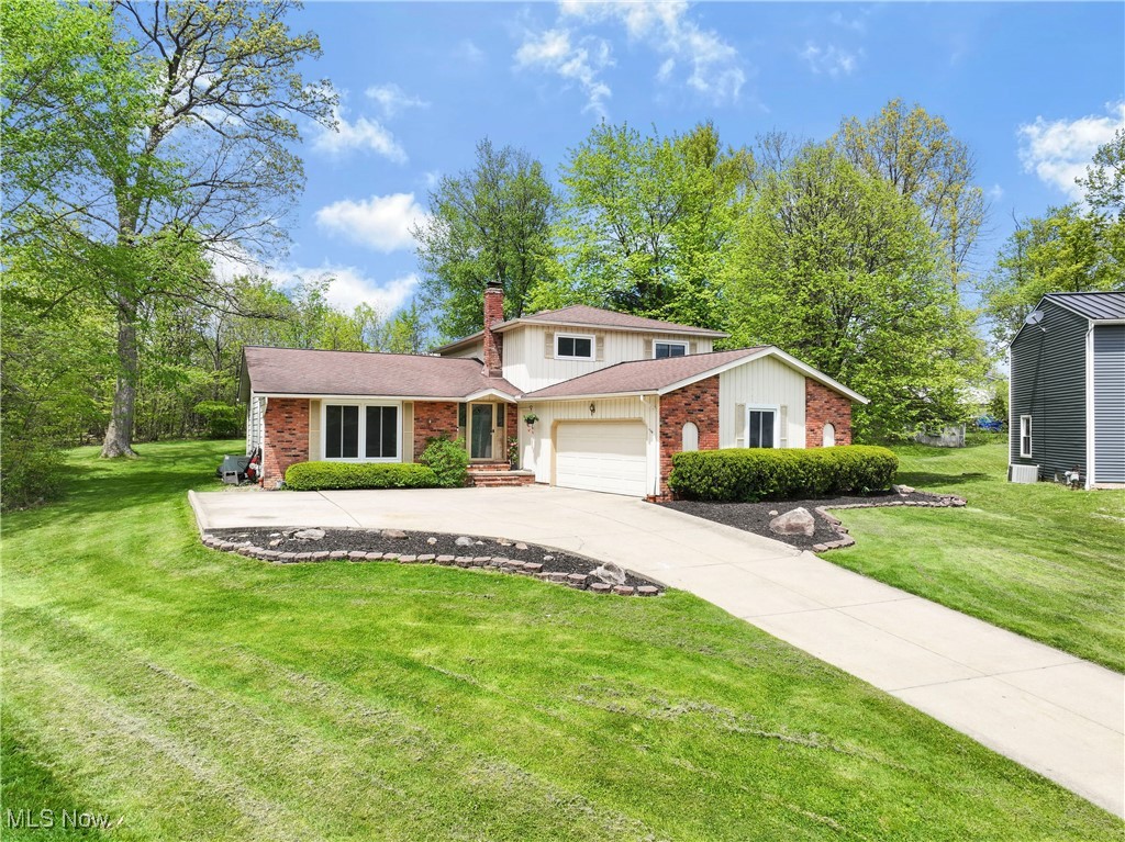 31965 Tracy Lane, Solon, Ohio image 2