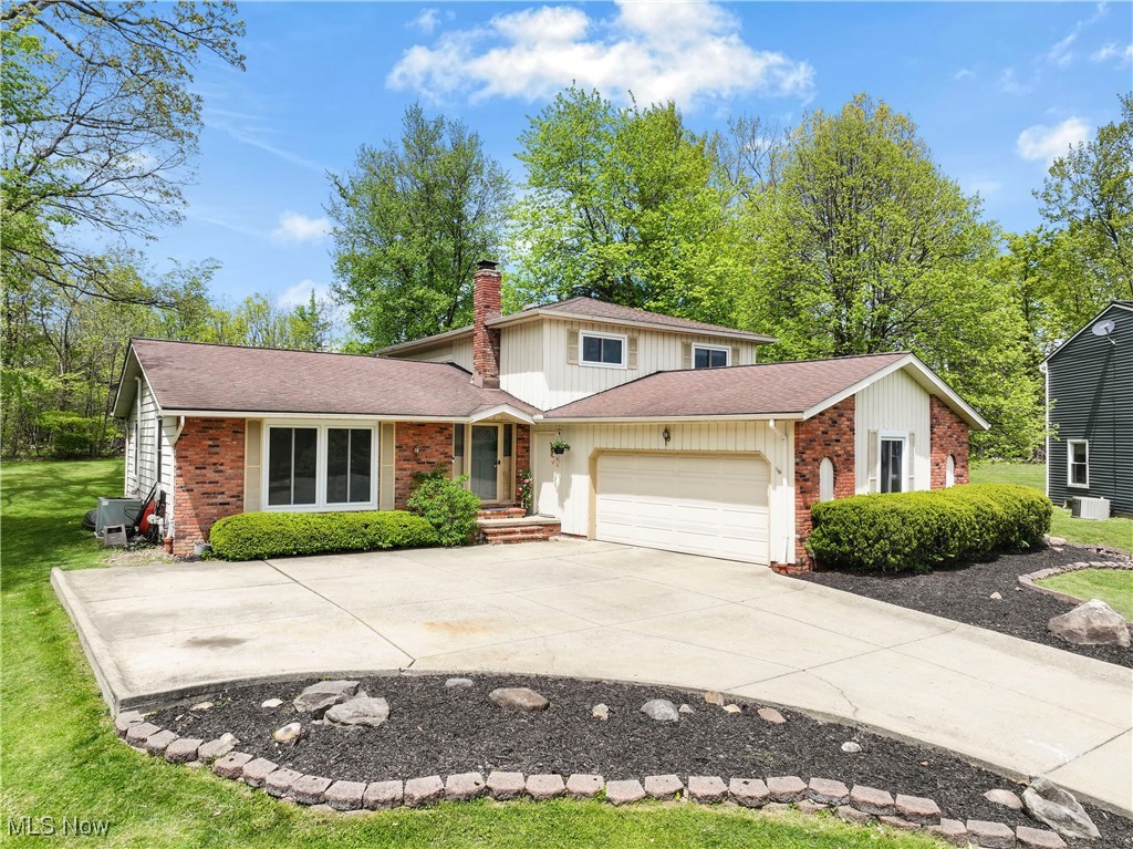 31965 Tracy Lane, Solon, Ohio image 1