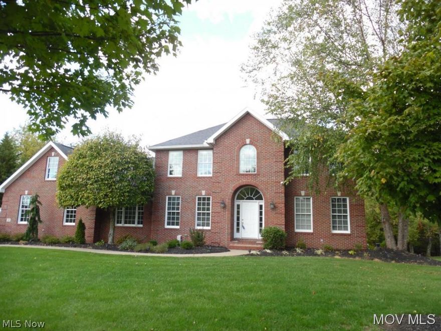 Stunning home in Pine Meadows! Double lot lends itself to a beautiful setting! Huge outdoor spaces includes a patio off the main level and covered patio at lower level with fire pit and gas fireplace. The interior has all the comforts for distinctive living: granite countertops, stainless steel appliances, wet bar and a master bathroom that is a show stopper! Lower level rec room with gas fireplace and wet bar.  FRESHLY PAINTED INTERIOR (most rooms) AND NEW HARDWOOD FLOORING IN 1ST FL. FAMILY ROOM. *and 24-51888.009, 24-00-51840.001, 24-00-51824.001  Elem: Phillips Elementary School  Elem/Bus: Y  JrHigh: Marietta Middle School School  JrHigh/Bus: Y  High: Marietta High School  High/Bus: Y  Fire: CIT  Police: CTY  PossFreeGas: N  ;SQFT=Fin L1:1944, Fin L2:1611, Fin Bsmt:1150, Fin Above:3555, Fin Total:4705, Unfin Bsmt:500, Unfin Above:500;GAR= 3 Car Att, Opener(s)