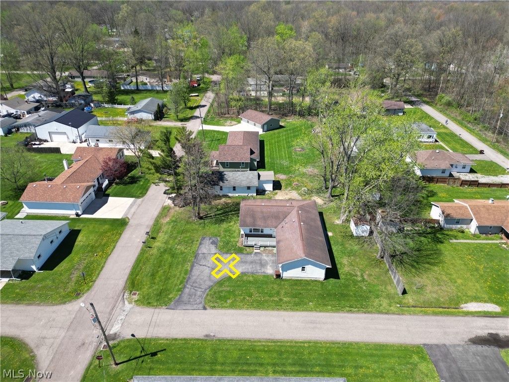 Photo of 17604 Olive Avenue, Lake Milton, OH 44429 (MLS # 5201284)