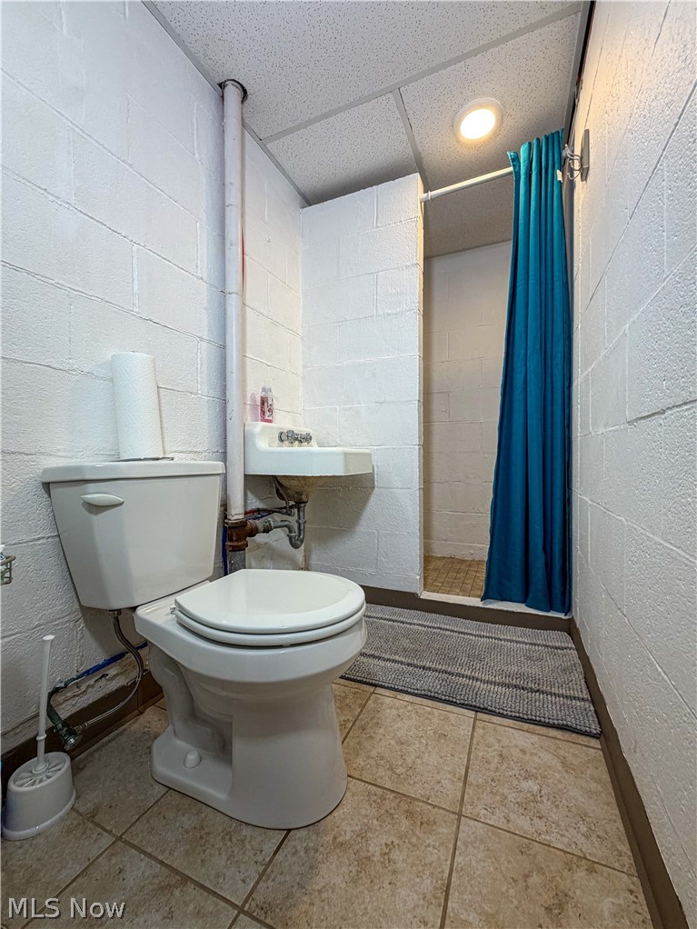 Kingston Lane - Residential