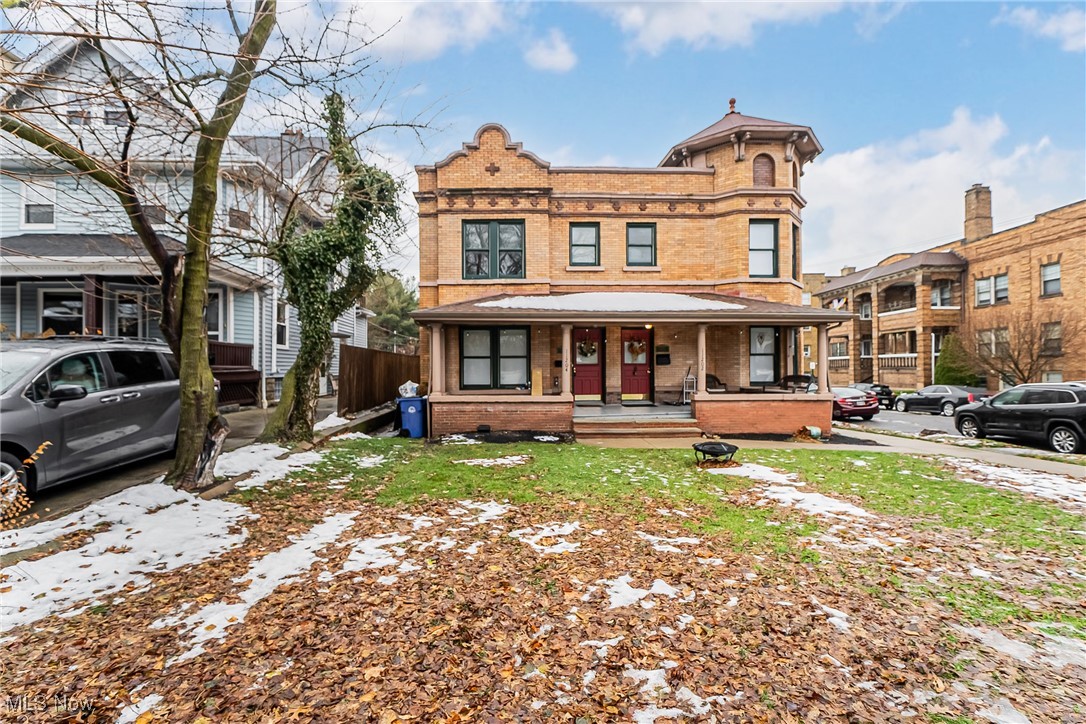 Walton Realty Companys Clifto - Residential Lease