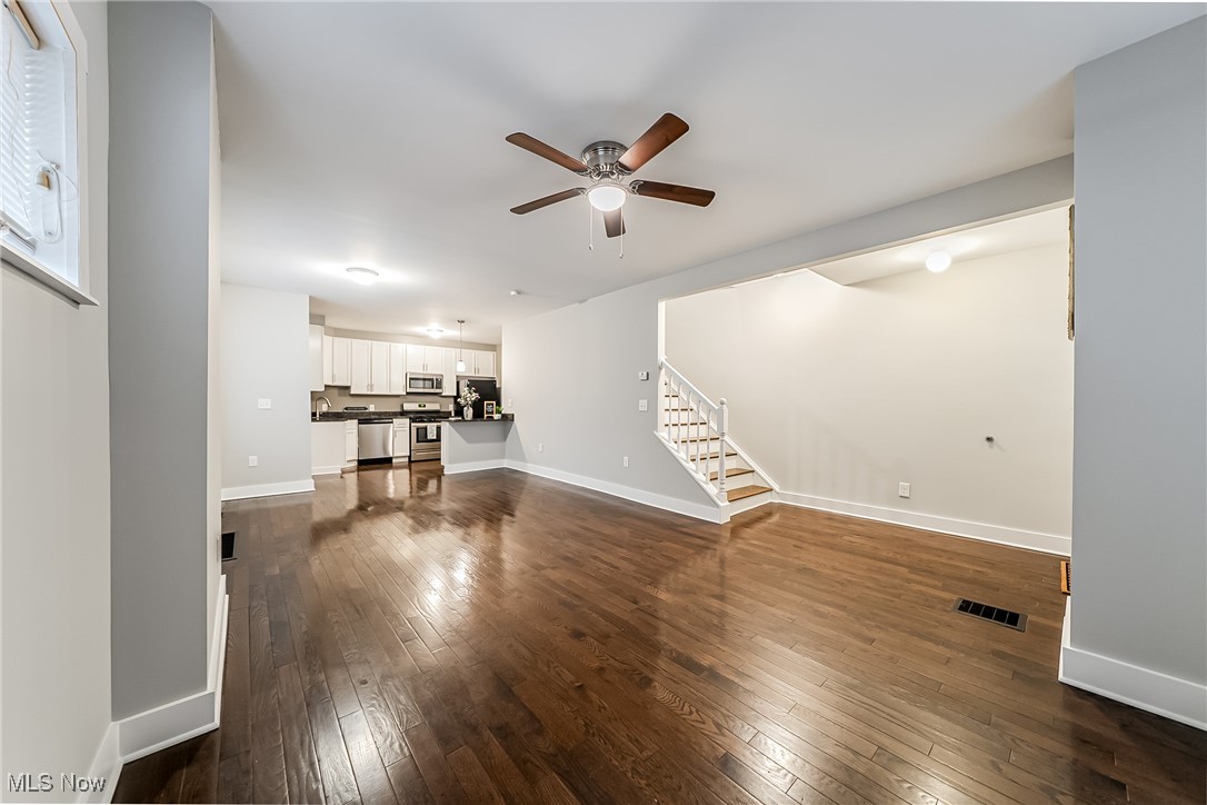 Walton Realty Companys Clifto - Residential Lease