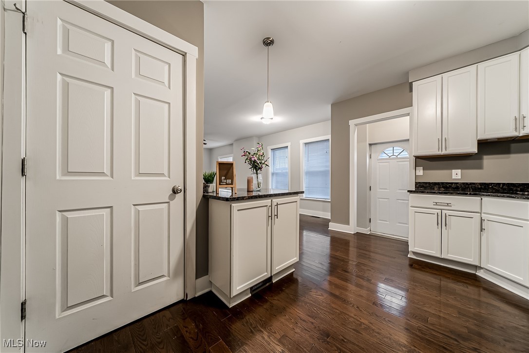 Walton Realty Companys Clifto - Residential Lease