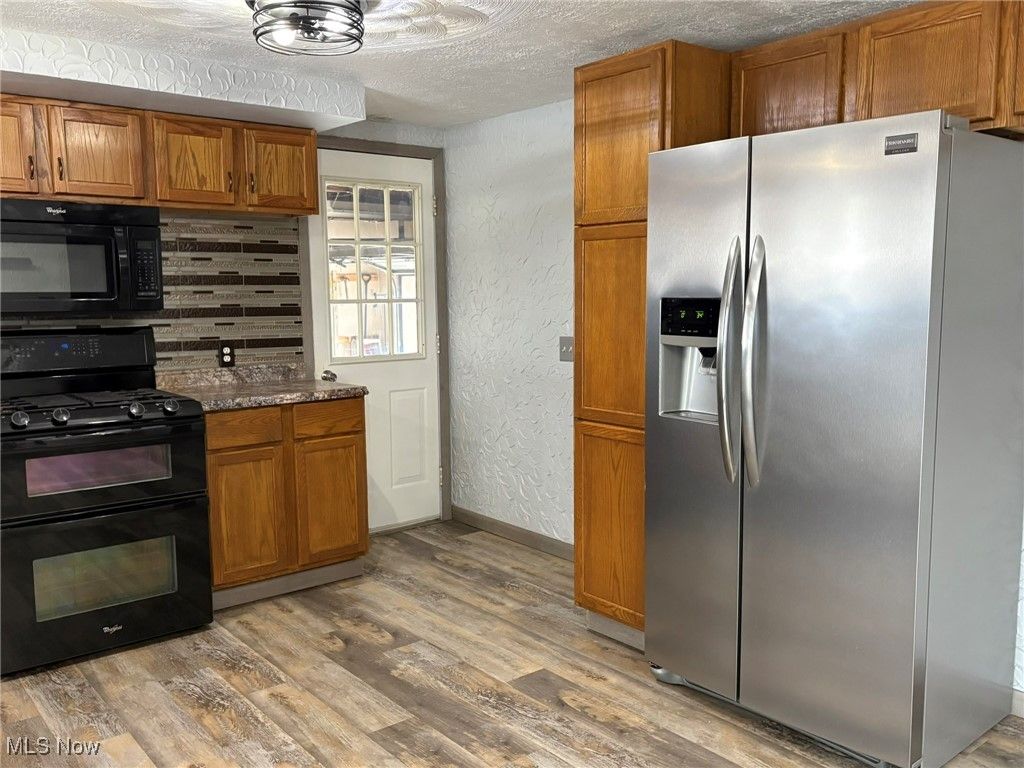 Photo of 2434 Saratoga Avenue SW, Canton, OH 44706 (MLS # 5177109)