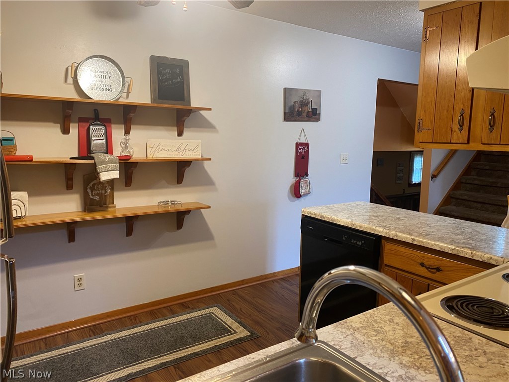 Connecticut Western Reserve - Residential