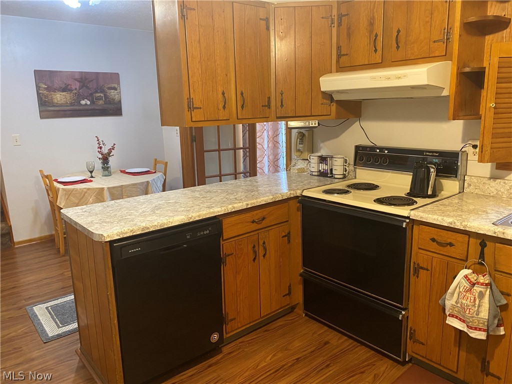 Connecticut Western Reserve - Residential