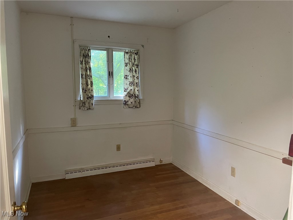 Hiram, Ohio 44234, United States, 4 Bedrooms Bedrooms, ,2 BathroomsBathrooms,Residential,Active,37272