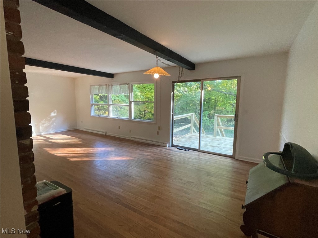 Hiram, Ohio 44234, United States, 4 Bedrooms Bedrooms, ,2 BathroomsBathrooms,Residential,Active,37272