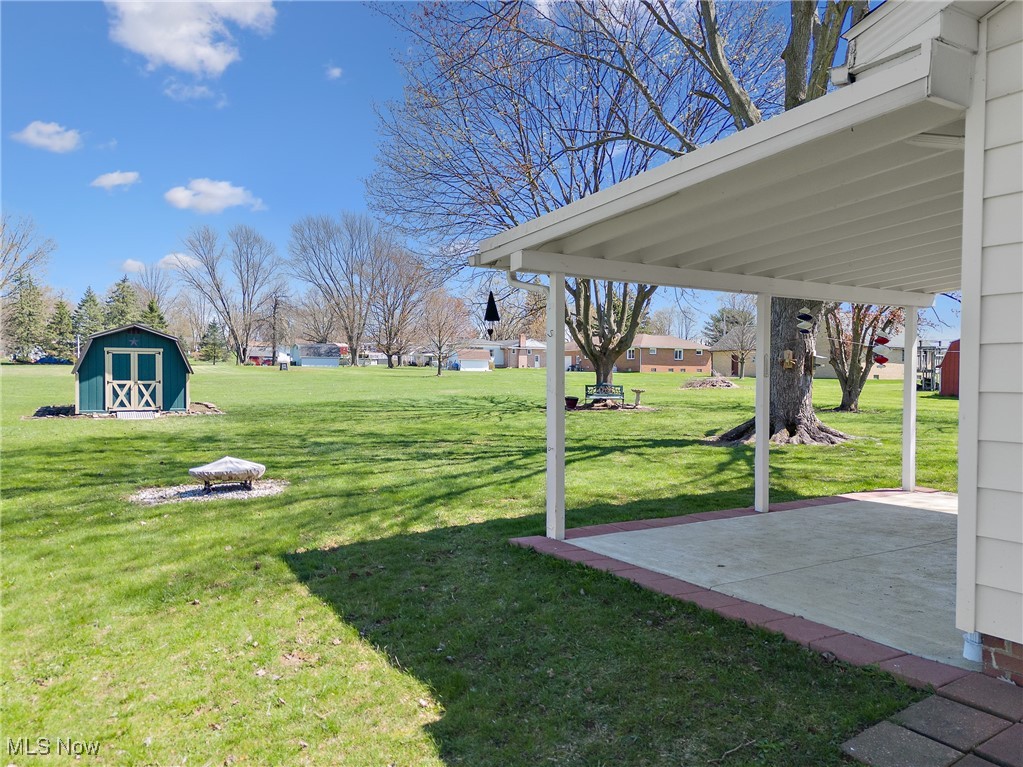 4522 Chester Avenue, Louisville, Ohio image 8