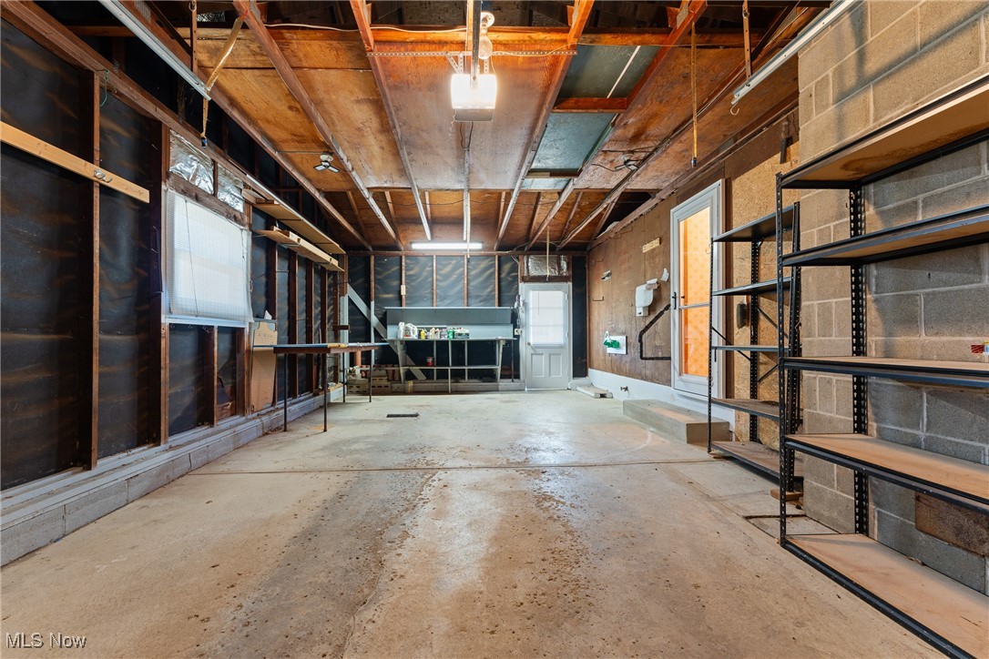 4522 Chester Avenue, Louisville, Ohio image 30