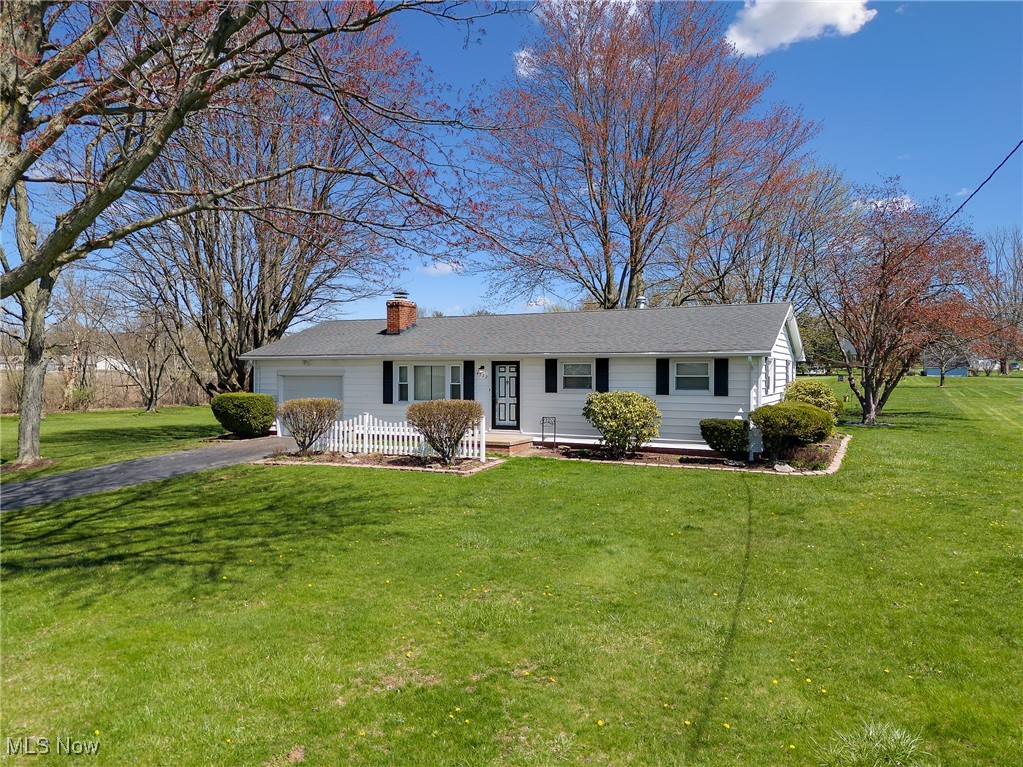 4522 Chester Avenue, Louisville, Ohio image 3
