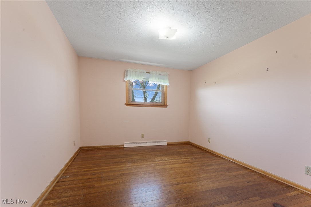 4522 Chester Avenue, Louisville, Ohio image 27