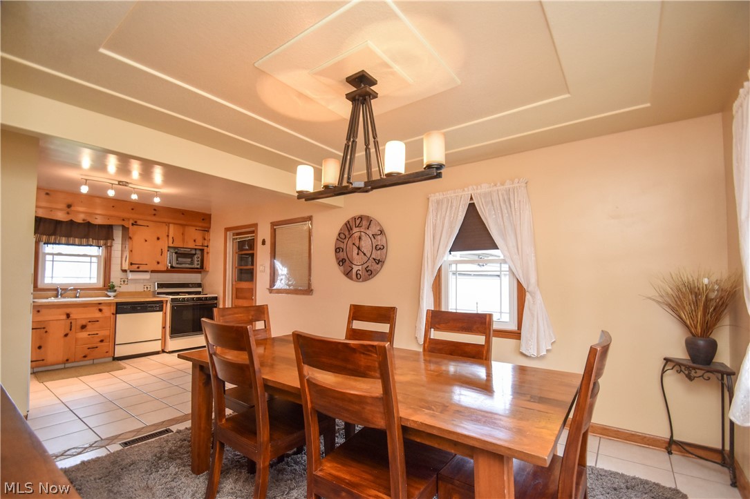 Howland Homes - Residential