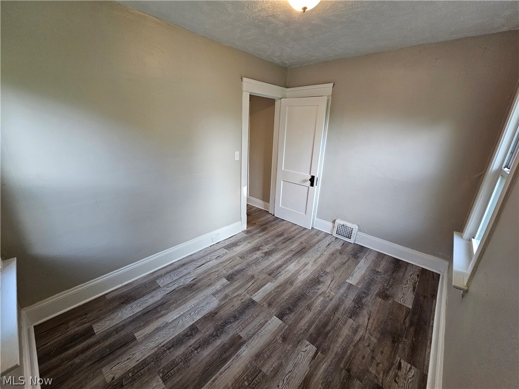 South Woodland Rice Ave Pro - Residential Lease