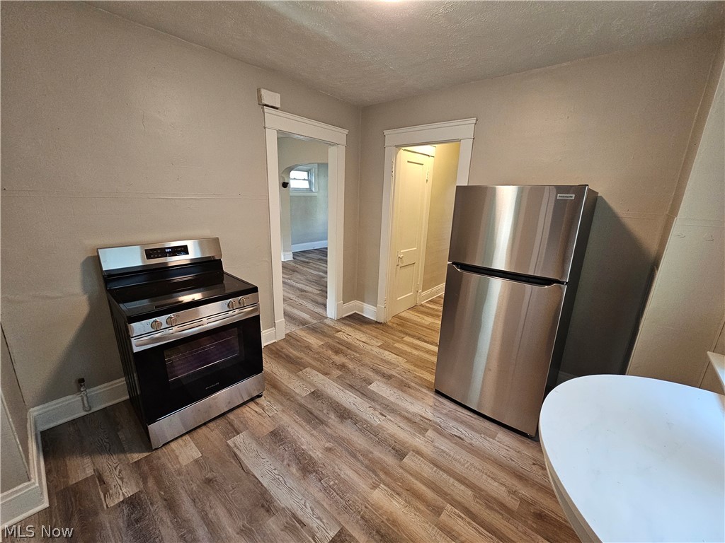 South Woodland Rice Ave Pro - Residential Lease