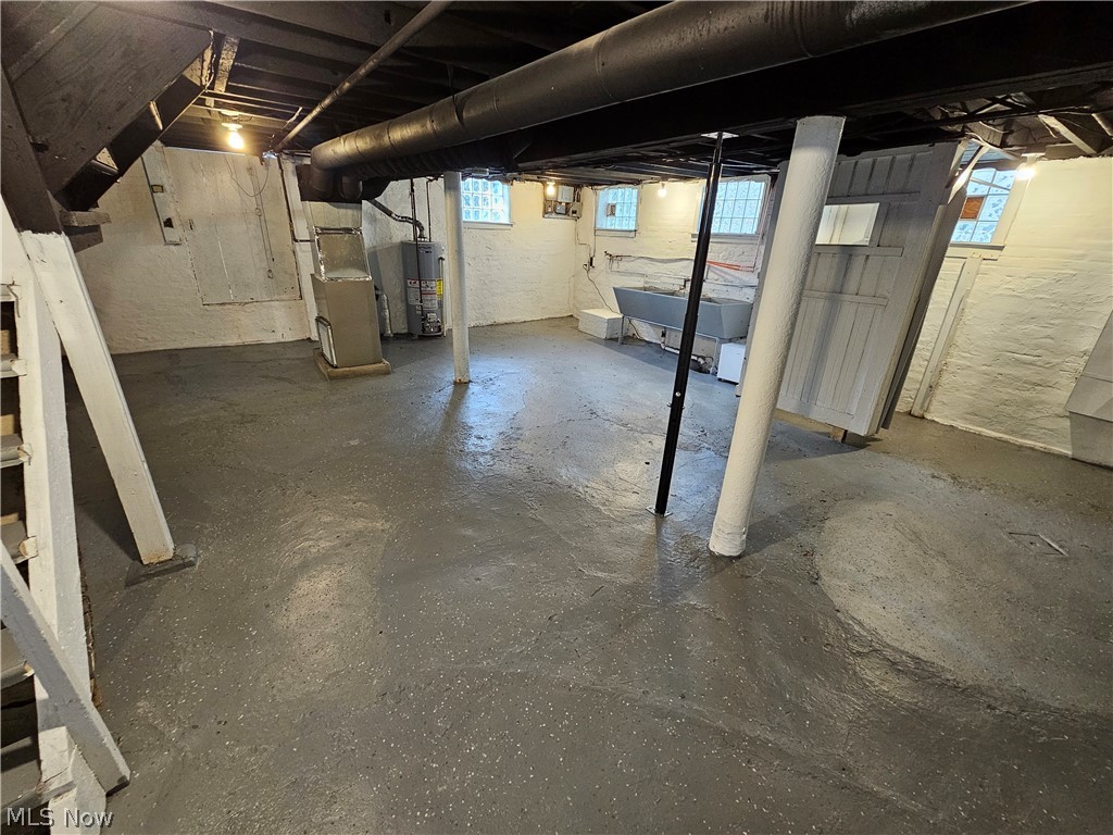 South Woodland Rice Ave Pro - Residential Lease