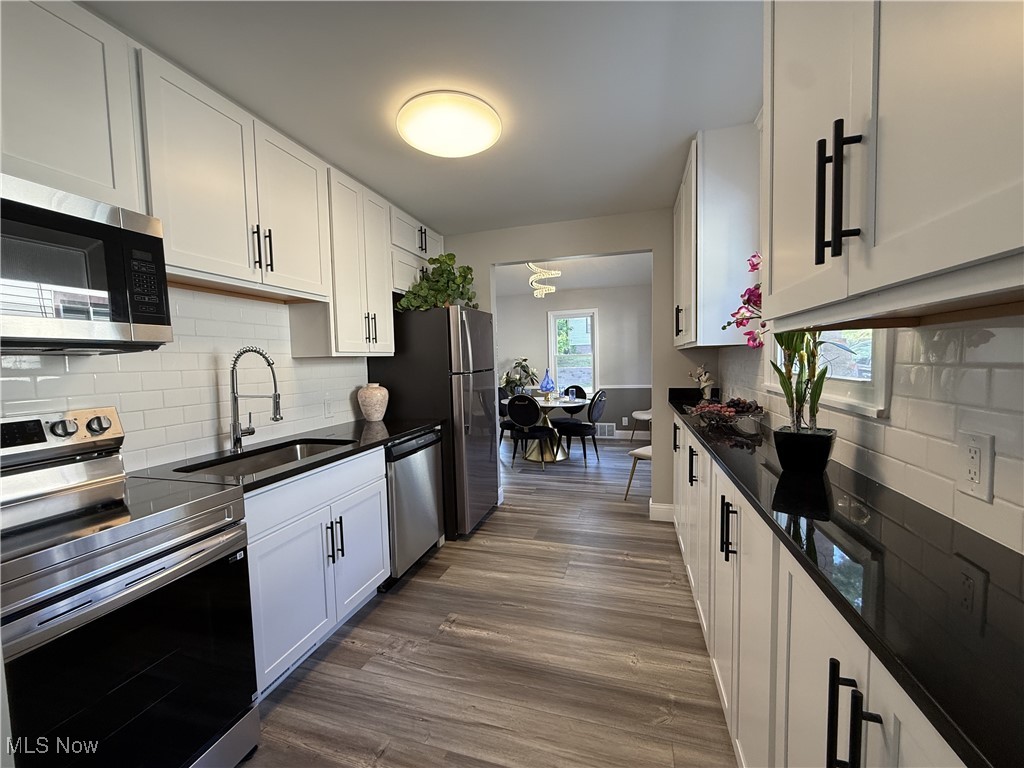 Lakeshore Hlnds - Residential