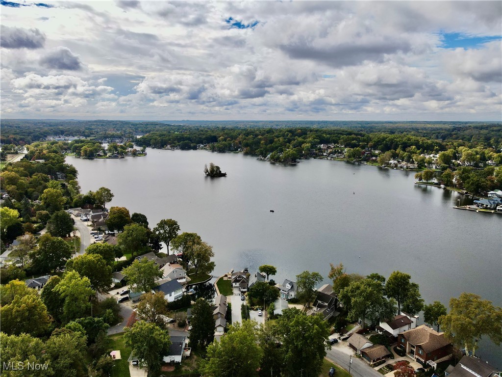 Lakeshore Hlnds - Residential