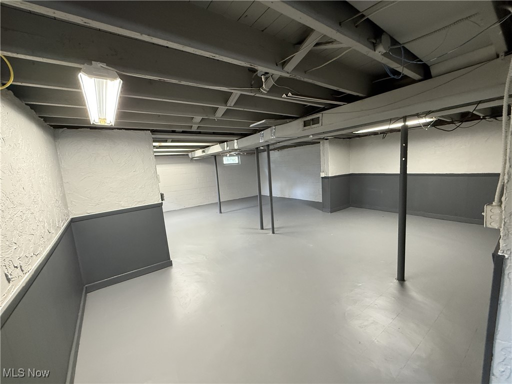 Lakeshore Hlnds - Residential