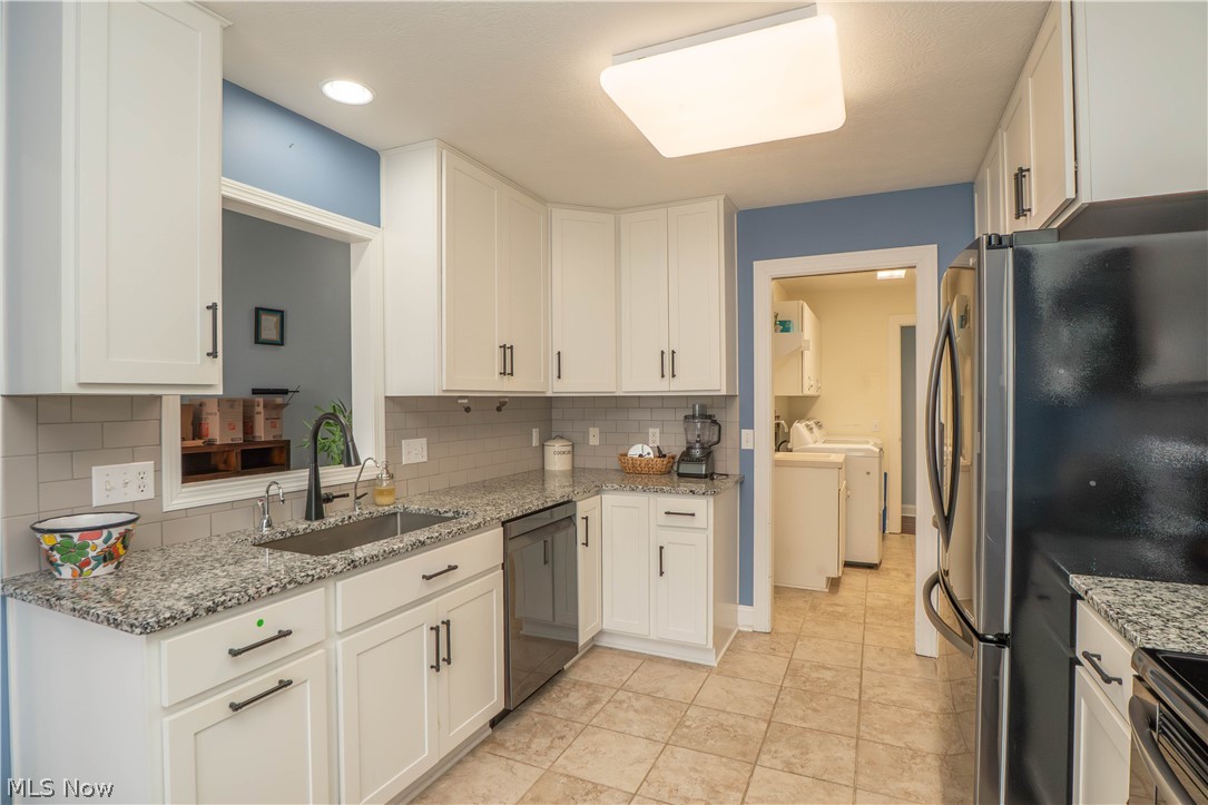 Lake Hollow Condo - Residential