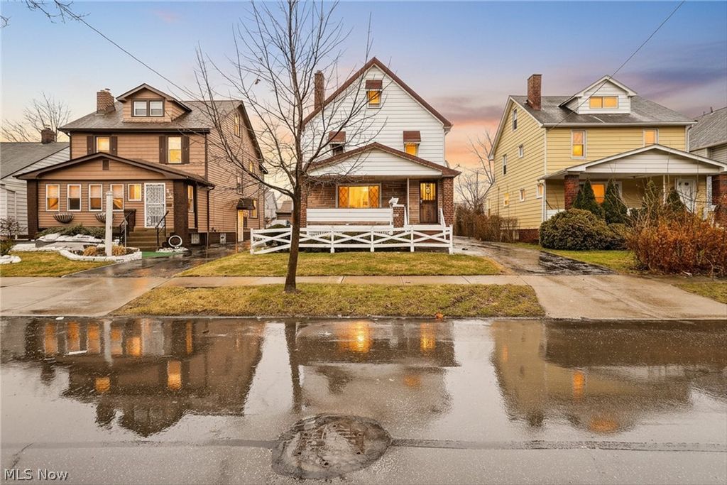 Photo of 4017 E 144th Street, Cleveland, OH 44128 (MLS # 5191376)