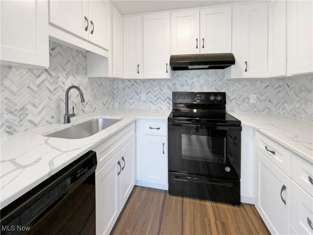 7451 Essex Drive, Mentor, Ohio image 12