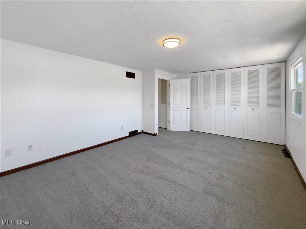 7451 Essex Drive, Mentor, Ohio image 16