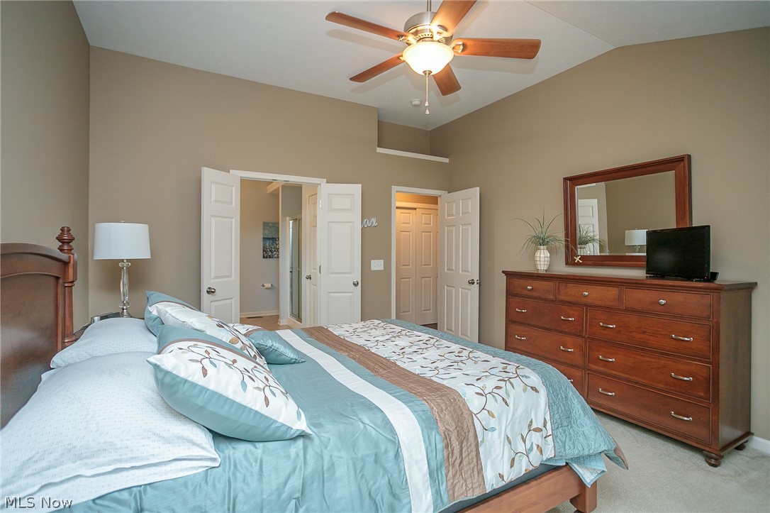 Oak Hollow - Residential