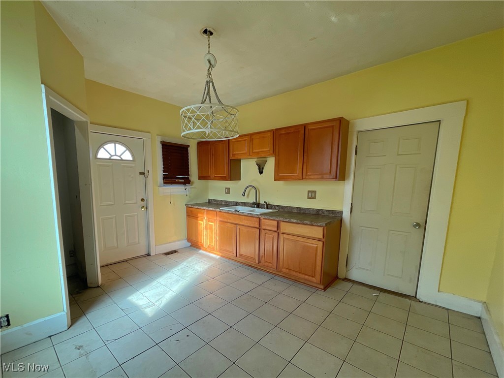 Russell - Residential