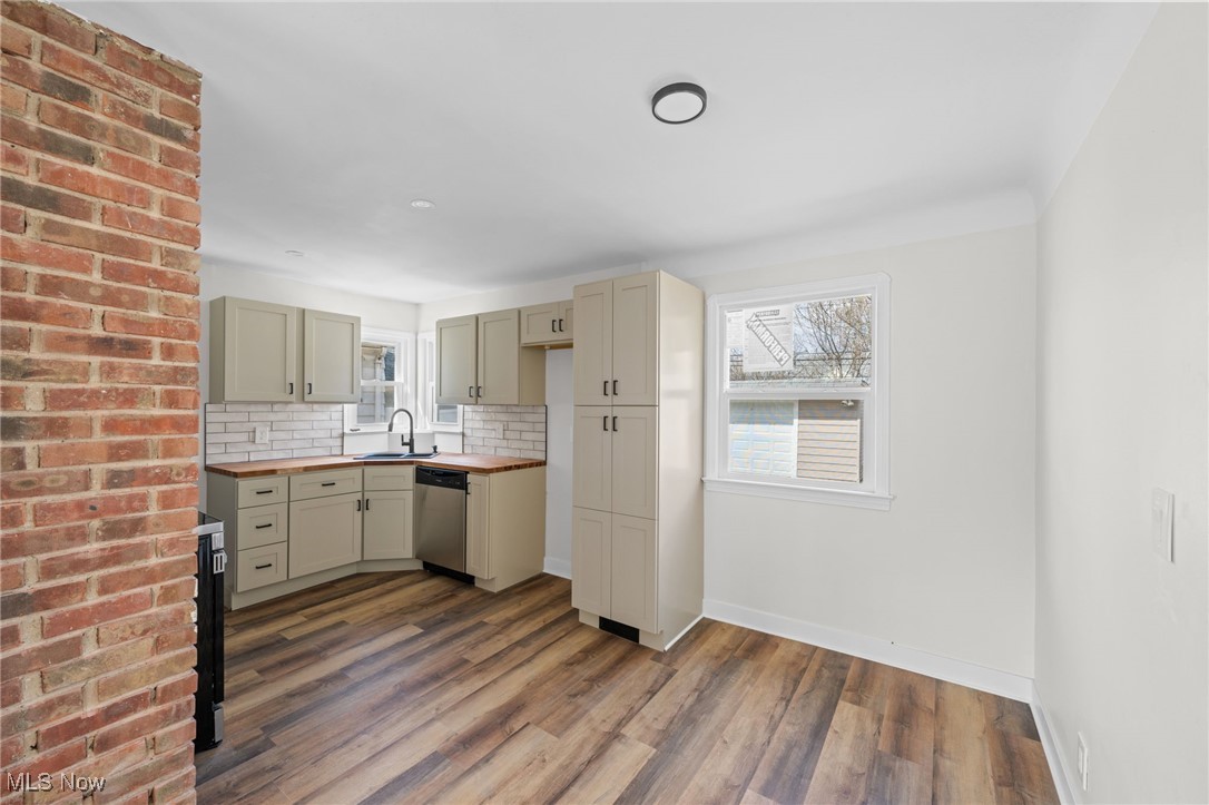 Maple Heights - Residential