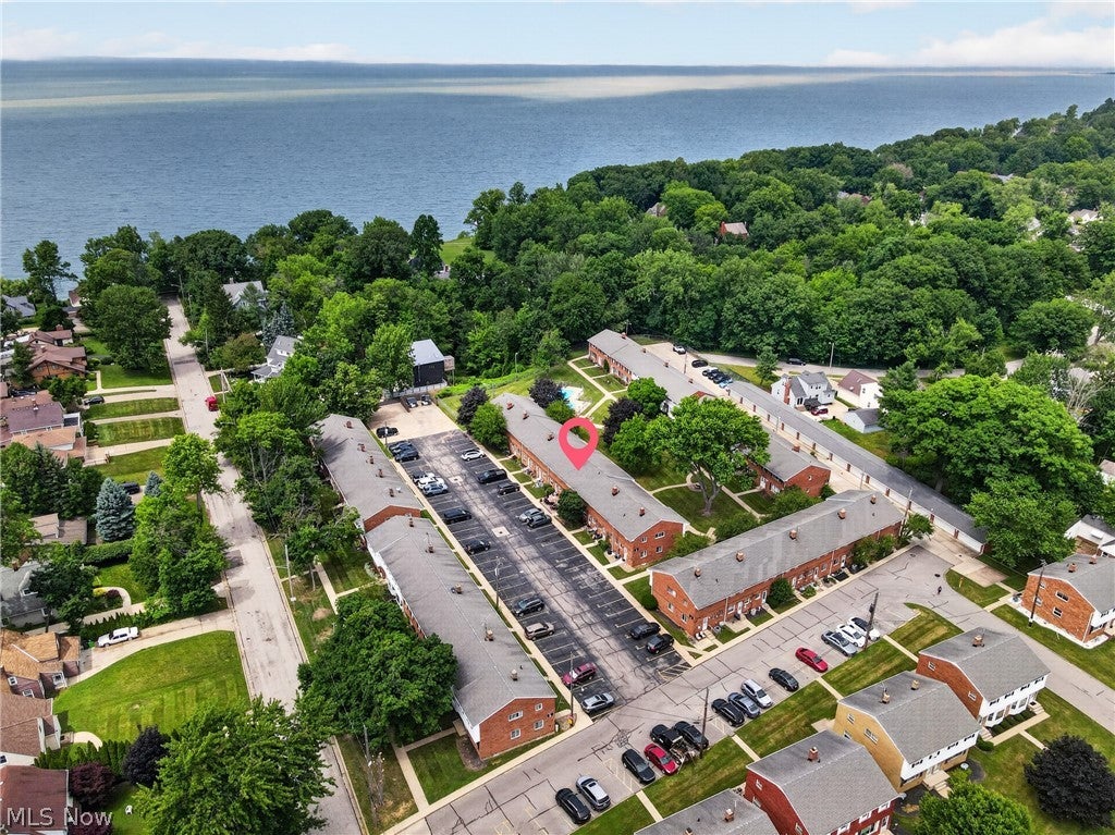 27651 Lake Shore Boulevard C4