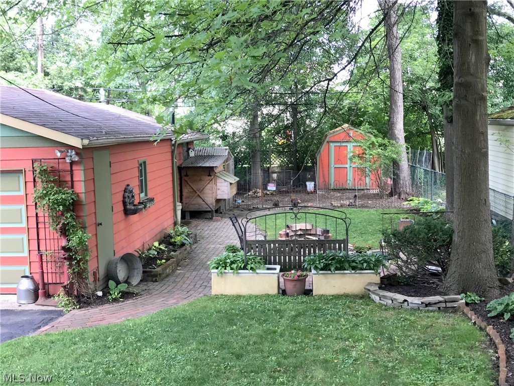 Berwald Stewart Cos Shaker Lake - Residential